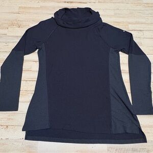 Columbia Women's Black and Gray Sweatshirt